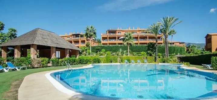 Long-term rent of penthouse in Atalaya 0