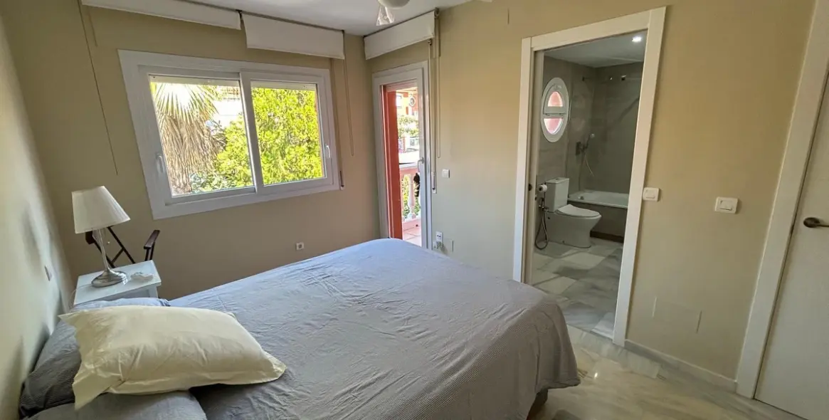 Venta de casa pareada en Benahavís 26