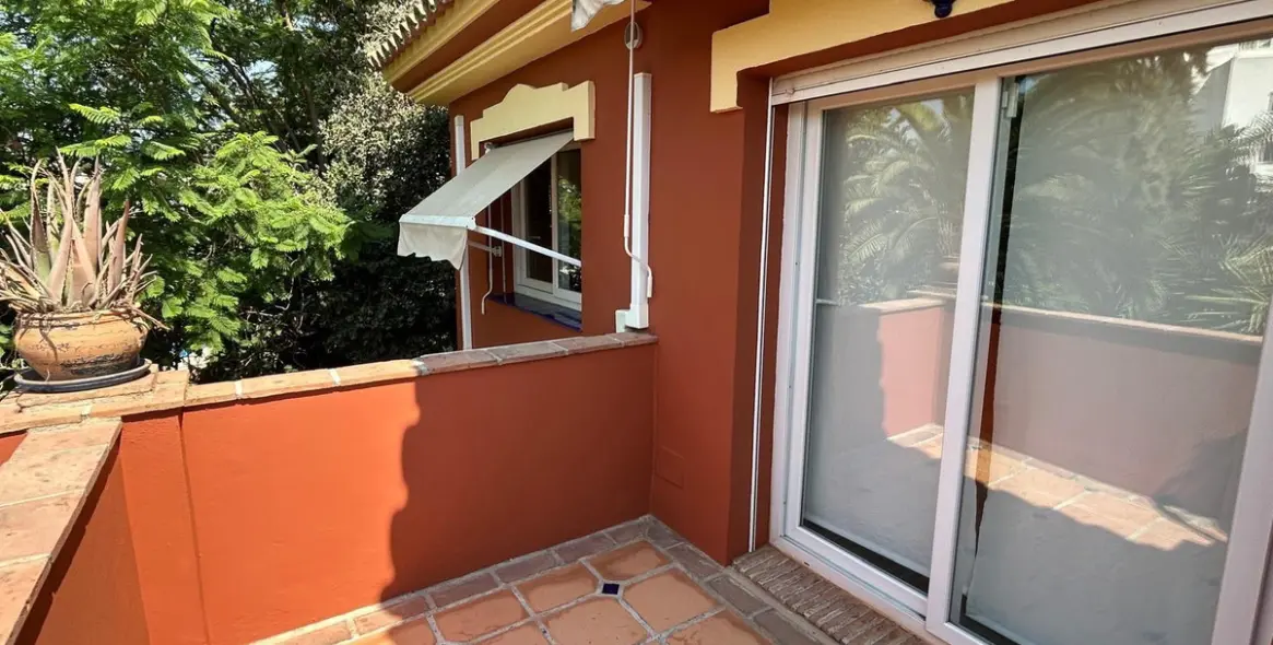 Venta de casa pareada en Benahavís 52