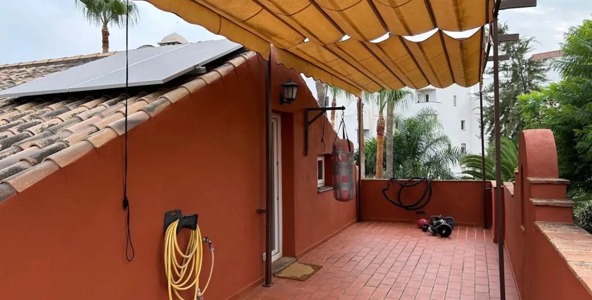 Venta de casa pareada en Benahavís 8