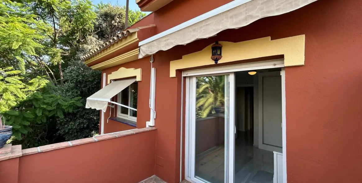 Venta de casa pareada en Benahavís 17