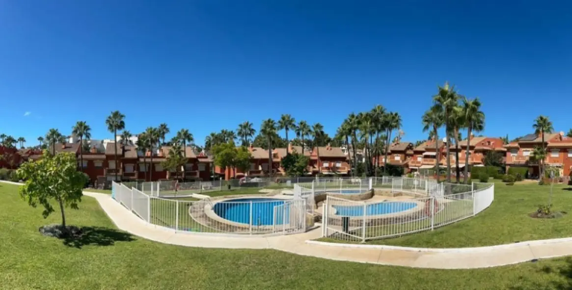 Venta de casa pareada en Benahavís 69