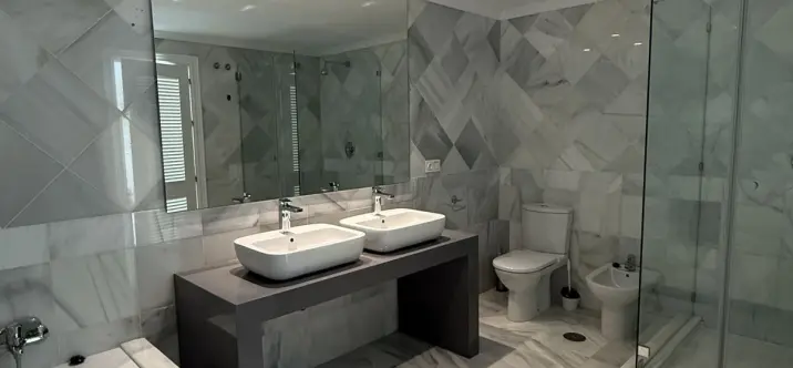 Продажа апартаментов на первом этаже в Benahavís 3