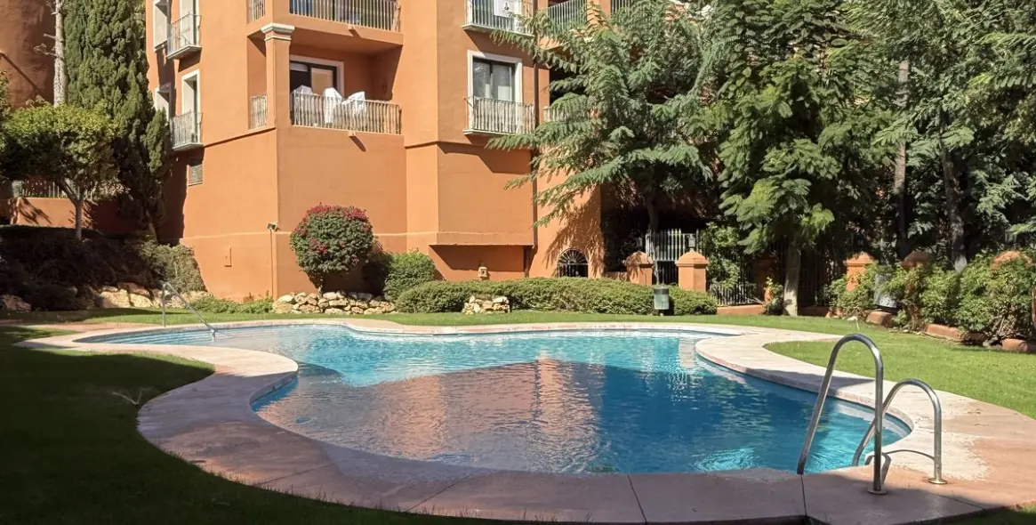 Продажа апартаментов на первом этаже в Benahavís 19