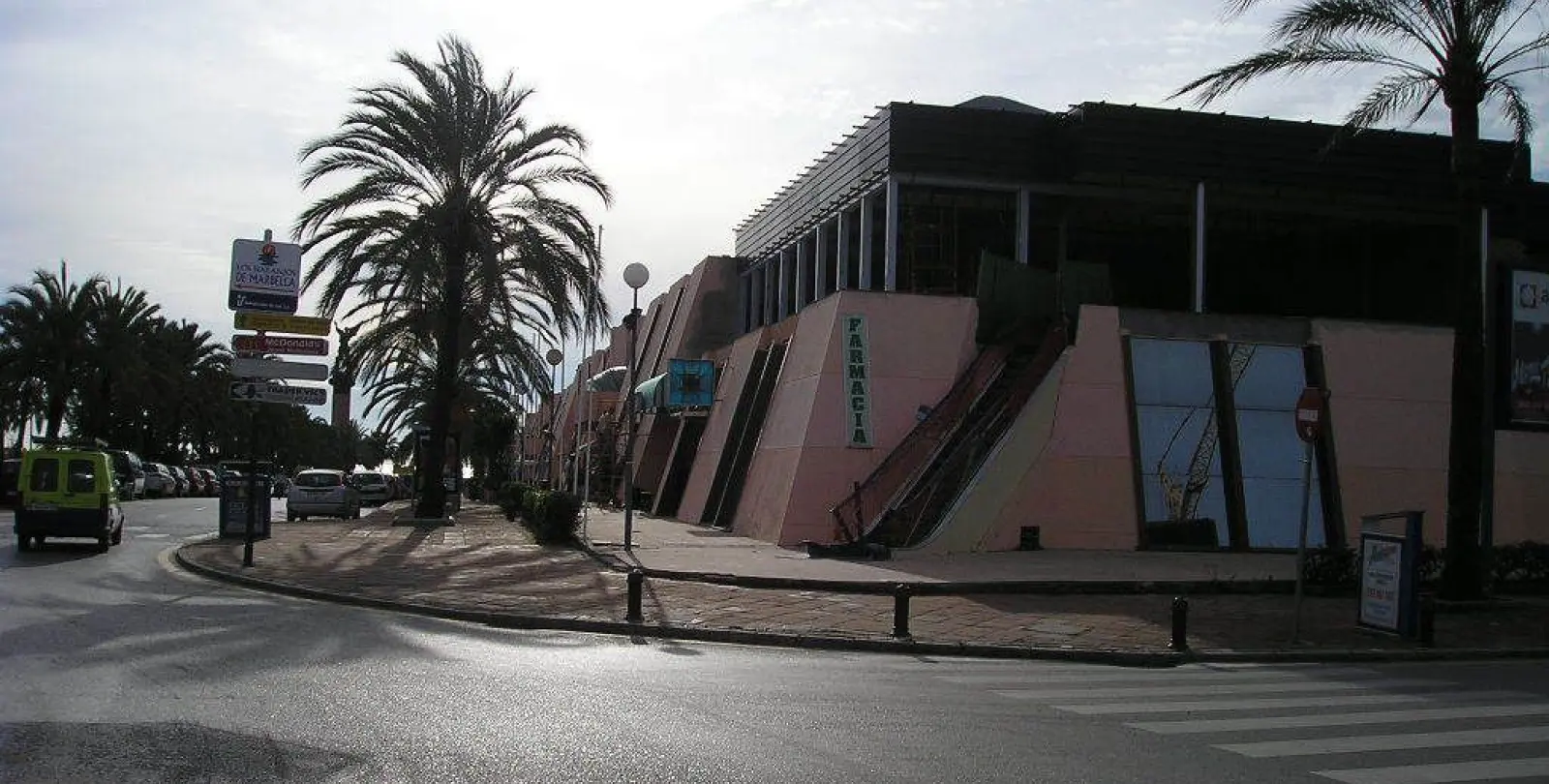 Long-term rent of office in Puerto Banús 4