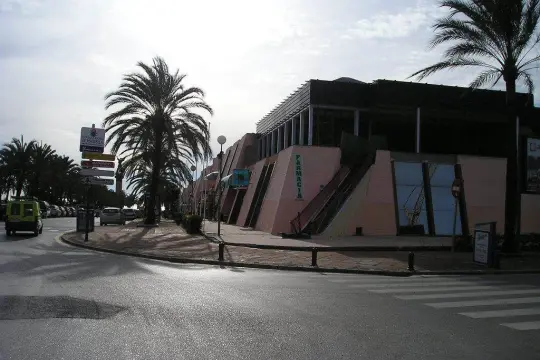Image 4 thumb