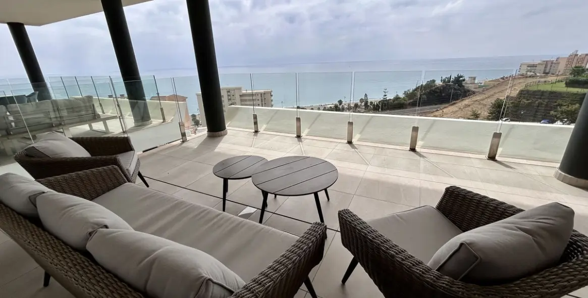 Продажа апартаментов на среднем этаже в Fuengirola 2