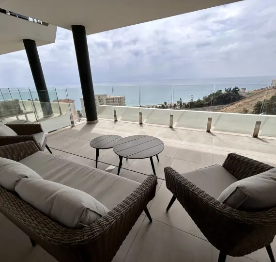 Продажа апартаментов на среднем этаже в Fuengirola