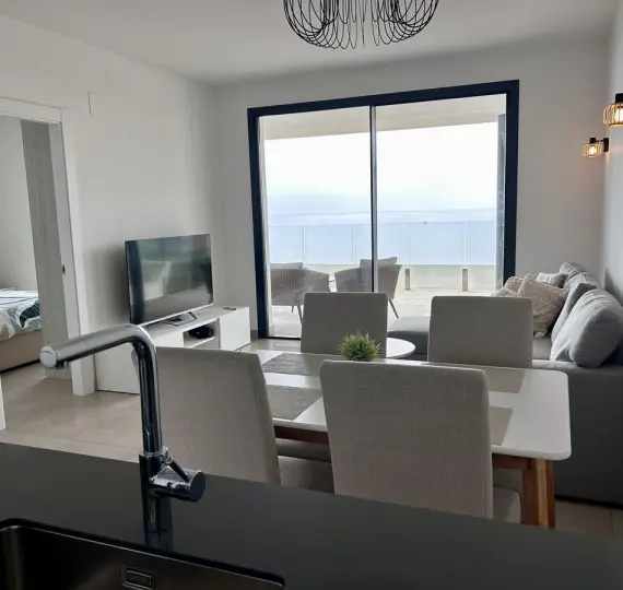 Продажа апартаментов на среднем этаже в Fuengirola