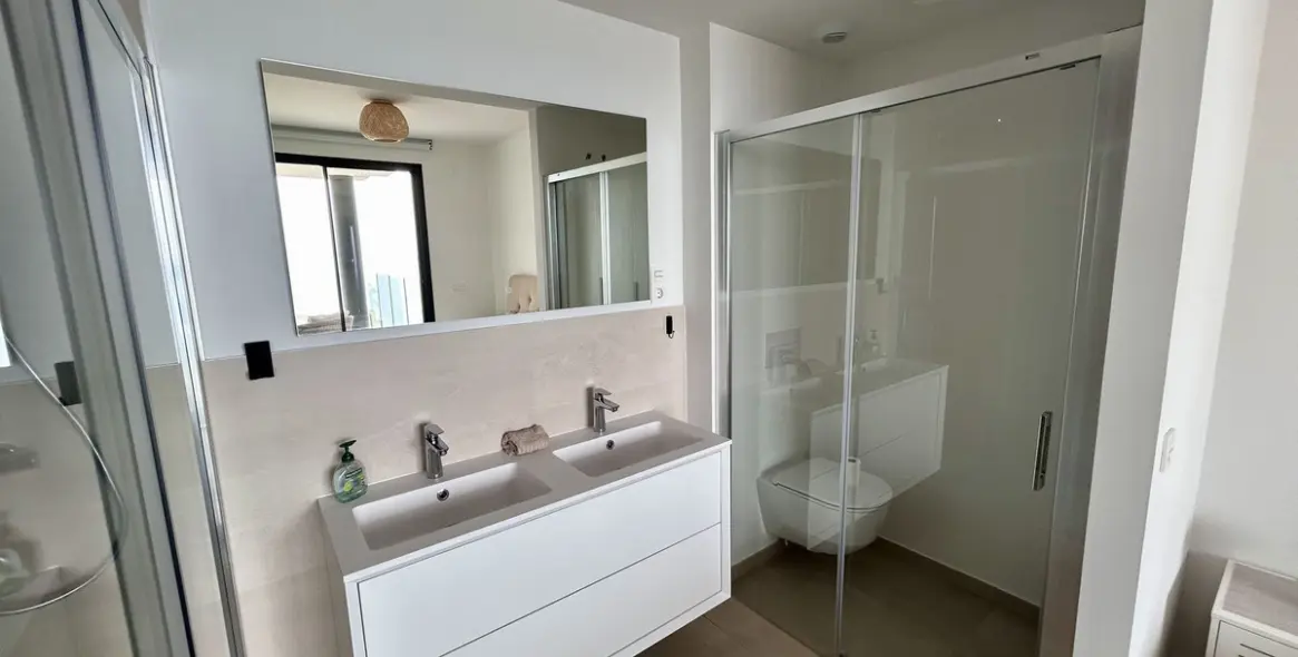 Продажа апартаментов на среднем этаже в Fuengirola 12