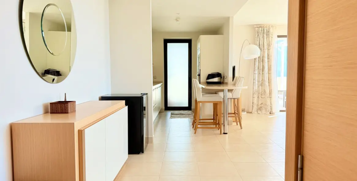 Продажа пентхауса в Altos de los Monteros 9