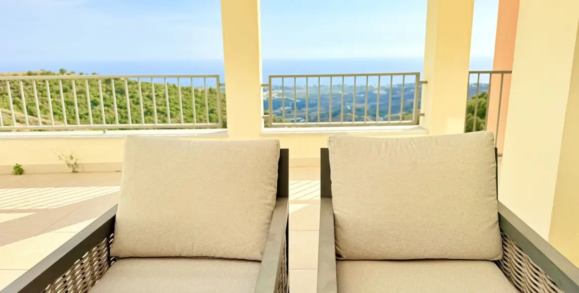 Продажа пентхауса в Altos de los Monteros 22