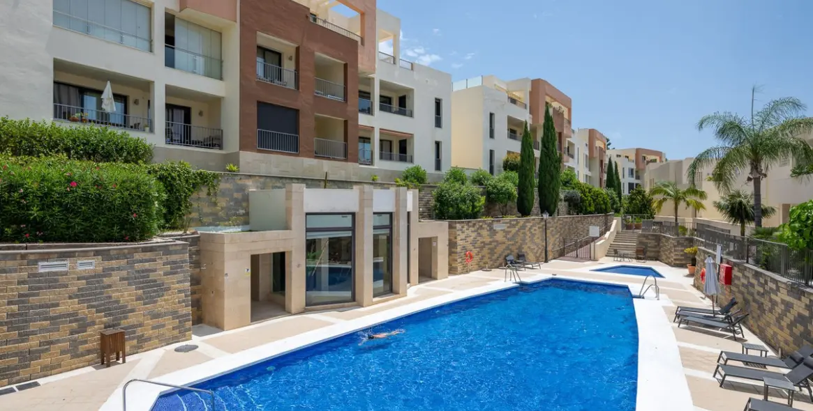 Продажа пентхауса в Altos de los Monteros 26