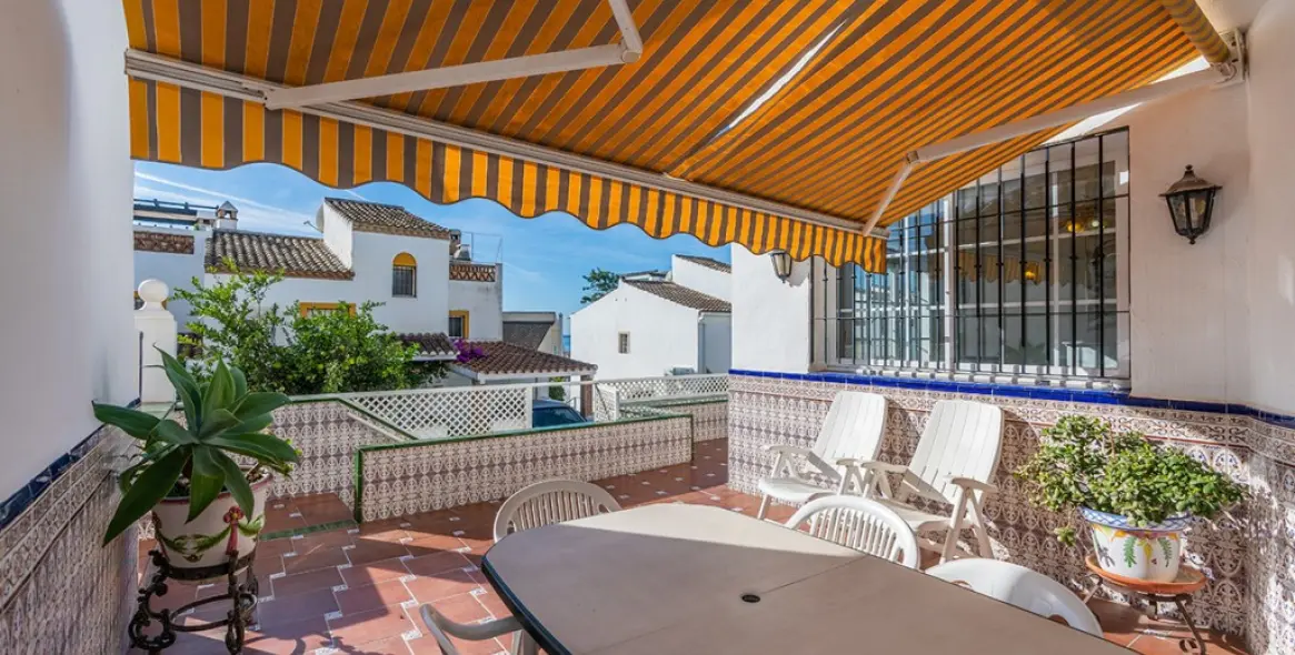 Sale of semi-detached house in Costabella 22