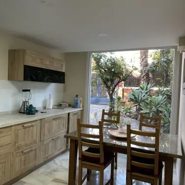 Продажа дома на две семьи в Atalaya