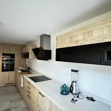 Продажа дома на две семьи в Atalaya