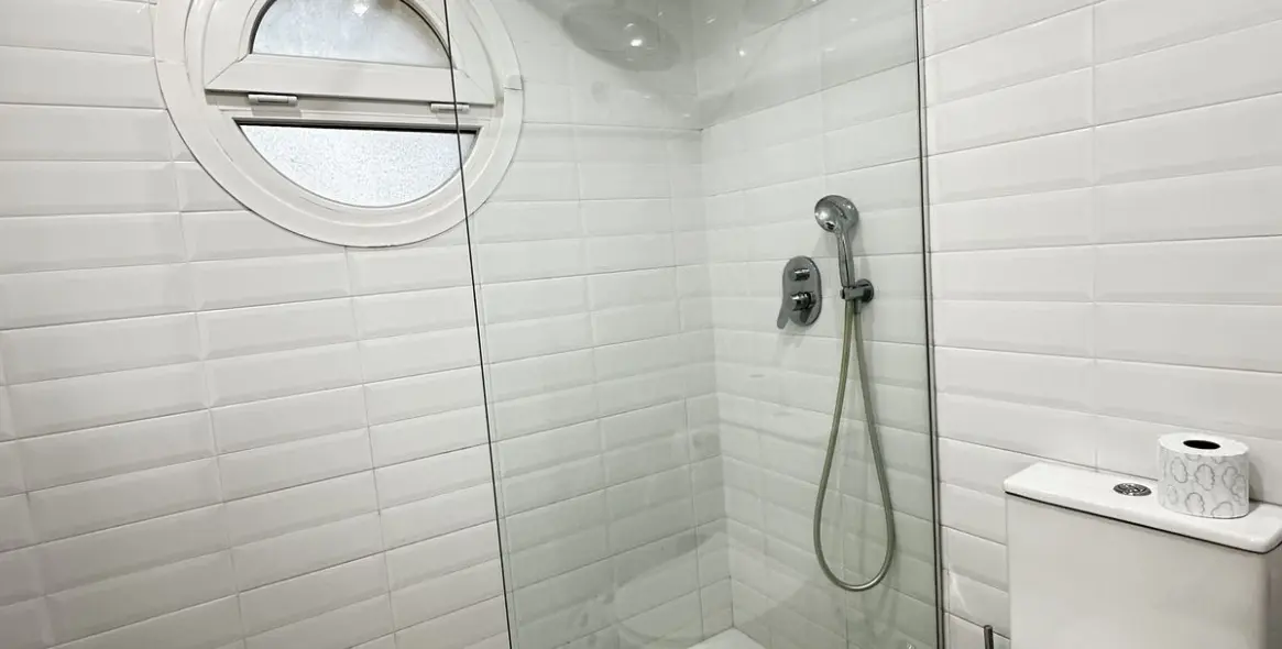 Продажа дома на две семьи в Atalaya 6