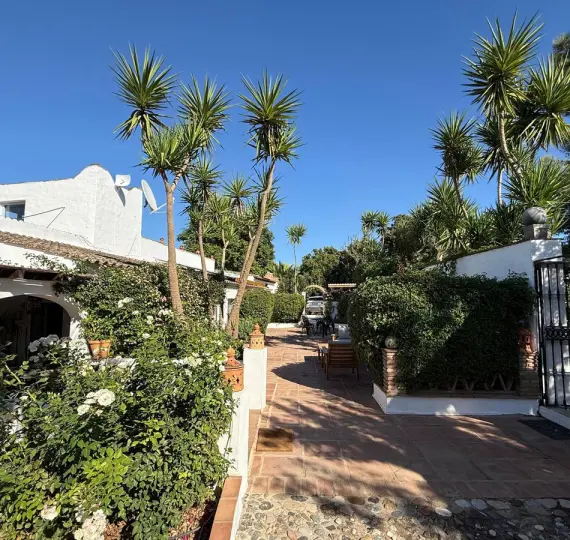 Venta de finca - cortijo en Coín