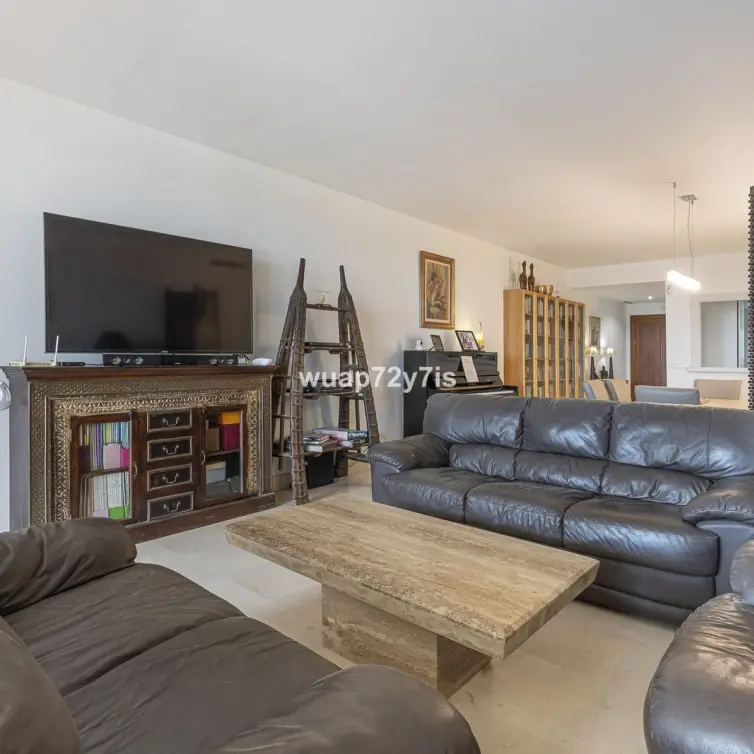 Venta de apartamento en planta baja en Nueva Andalucía