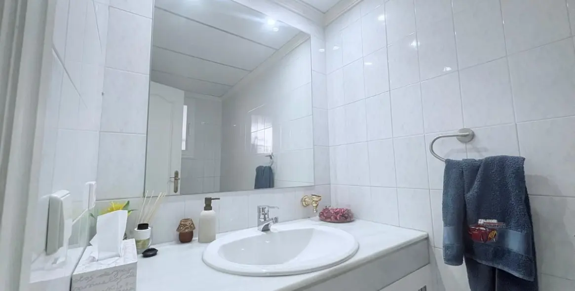 Продажа дома на две семьи в Cancelada 14