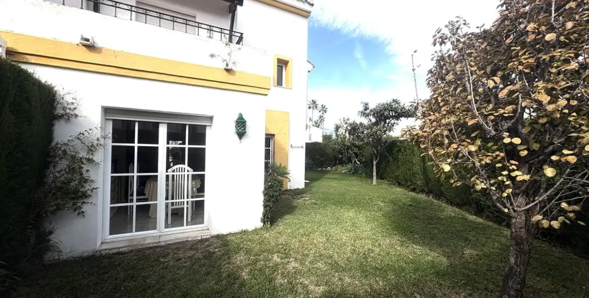 Venta de casa pareada en Cancelada 26