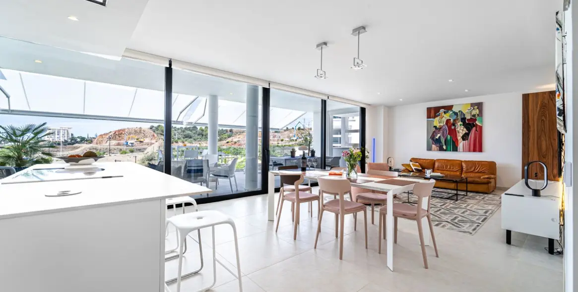 Продажа апартаментов на среднем этаже в Fuengirola 1