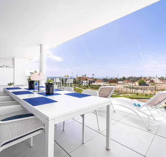 Продажа апартаментов на среднем этаже в Fuengirola