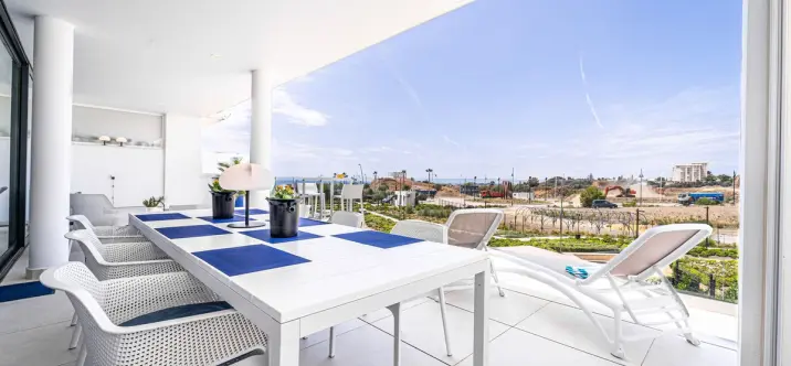 Продажа апартаментов на среднем этаже в Fuengirola 1