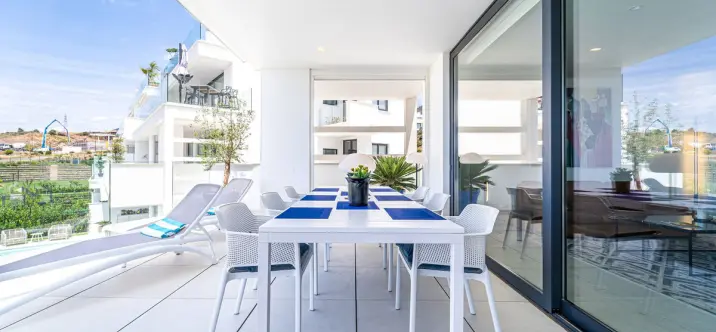 Продажа апартаментов на среднем этаже в Fuengirola 2