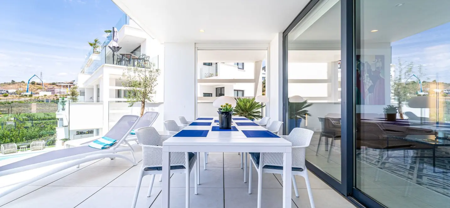 Sale of middle floor apartment in Fuengirola 4
