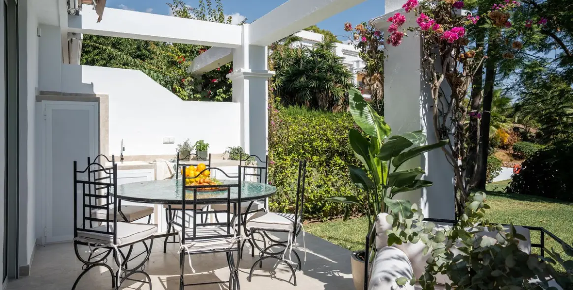 Продажа апартаментов на первом этаже в La Quinta 11