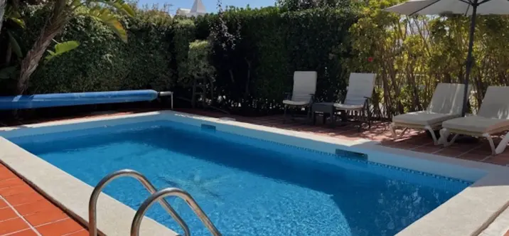 Sale of detached villa in Nerja 1