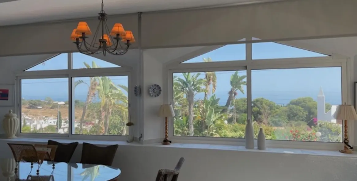Sale of detached villa in Nerja 8