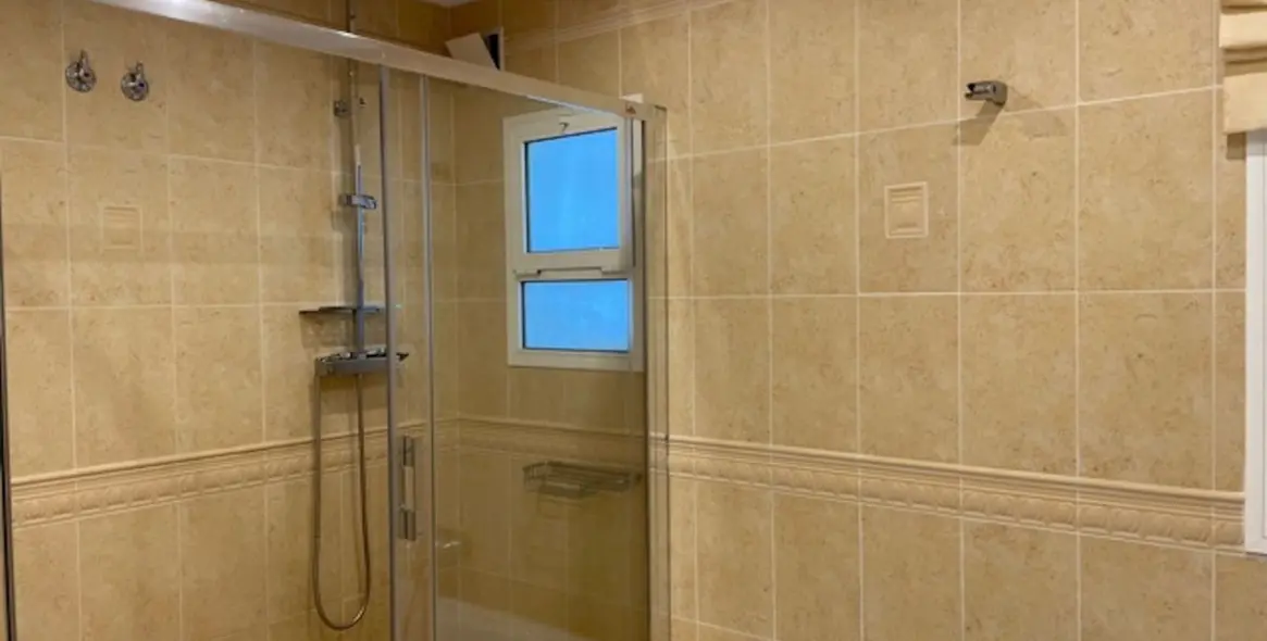 Sale of detached villa in Nerja 16