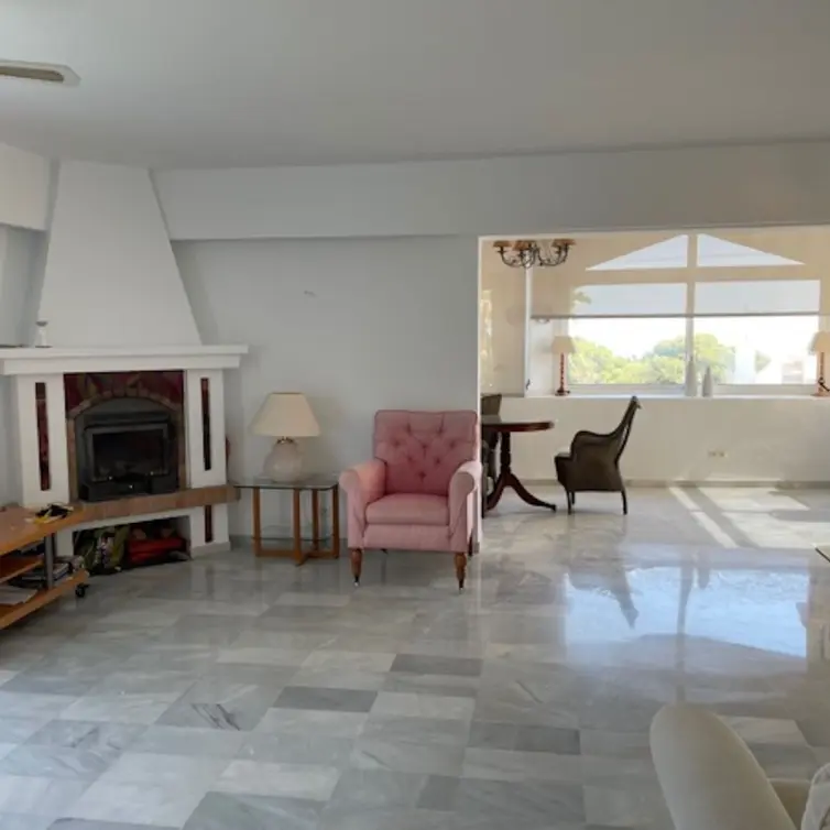 Sale of detached villa in Nerja