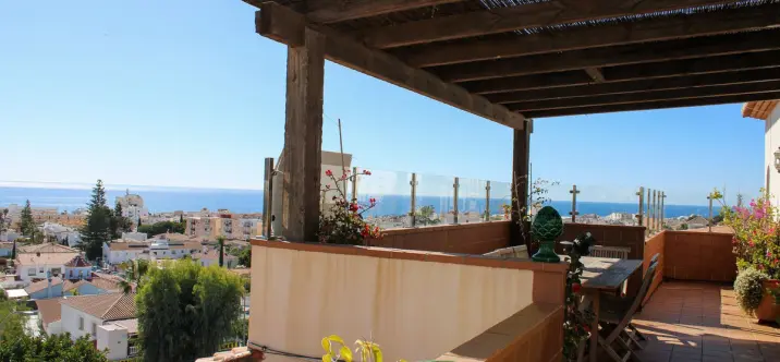Venta de ático en Nerja 0
