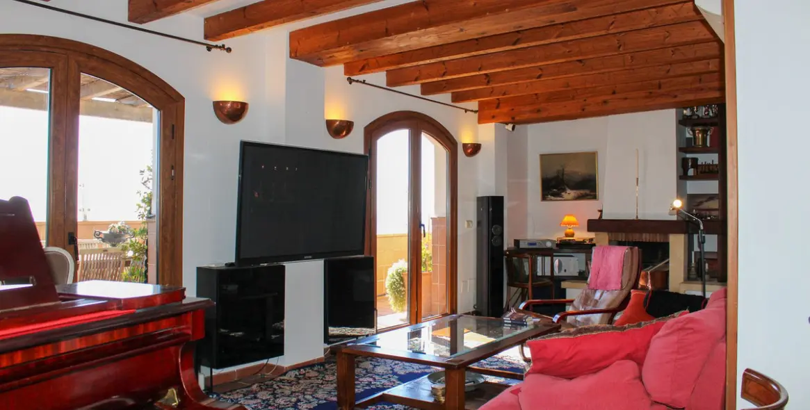 Sale of penthouse in Nerja 39