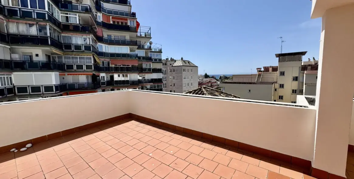 Sale of penthouse in Marbella 2