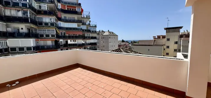 Sale of penthouse in Marbella 1