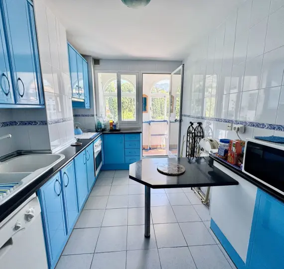 Sale of penthouse in Marbella