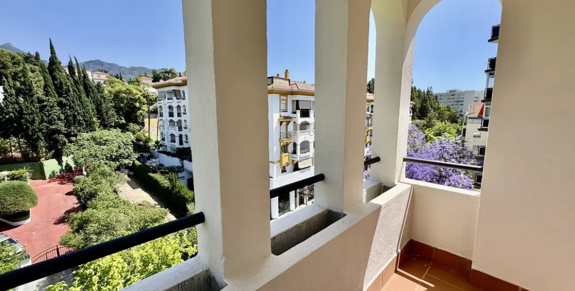 Sale of penthouse in Marbella 16