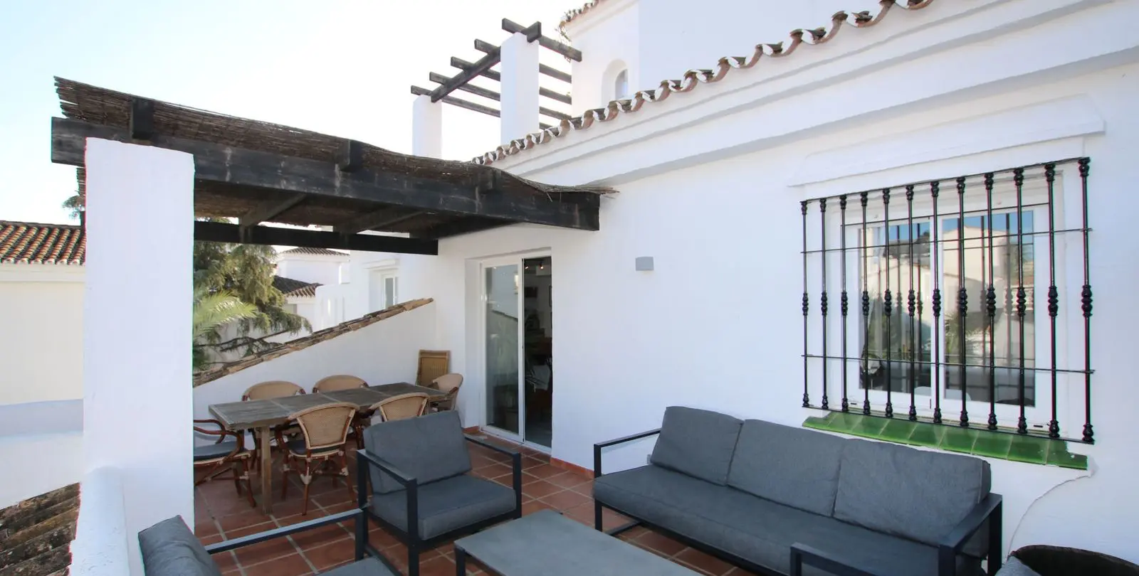 Продажа двухуровневого пентхауса в Nueva Andalucía 7