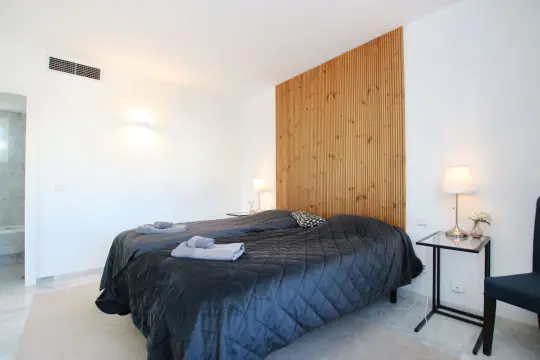 Image 19 thumb