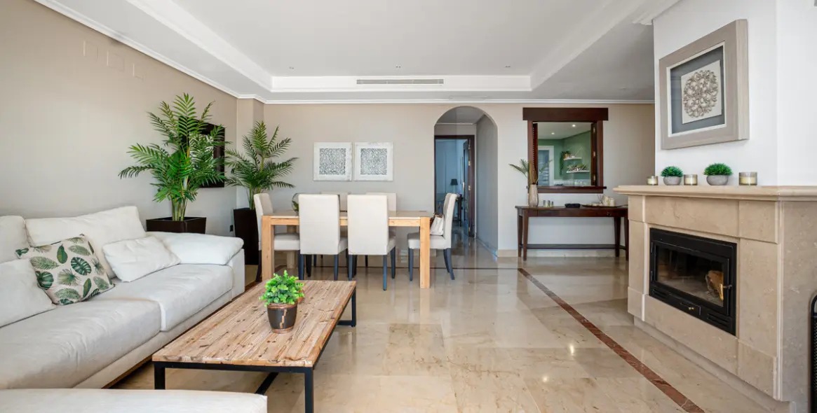 Sale of penthouse duplex in Marbella 5