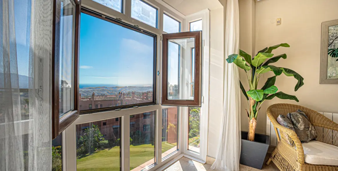 Sale of penthouse duplex in Marbella 8