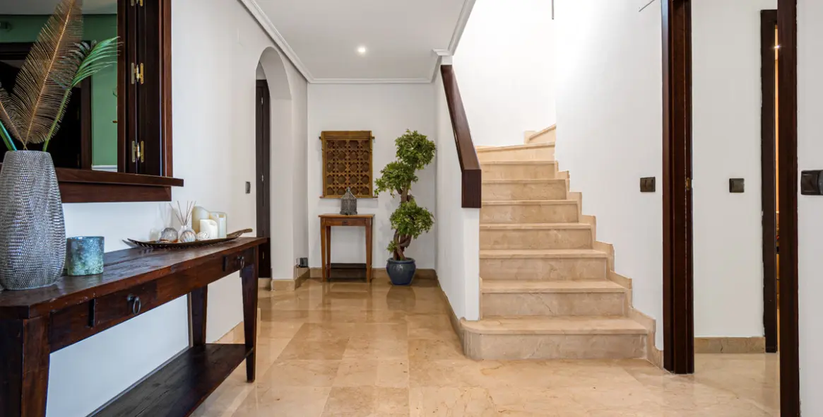 Sale of penthouse duplex in Marbella 9