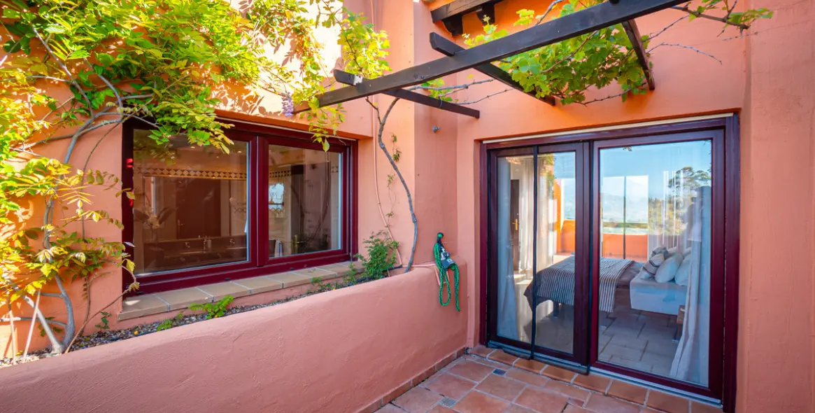 Продажа двухуровневого пентхауса в Marbella 21