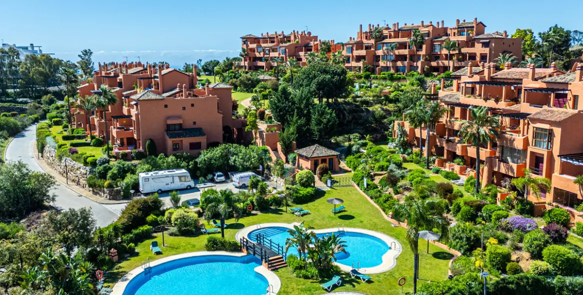 Продажа двухуровневого пентхауса в Marbella 32