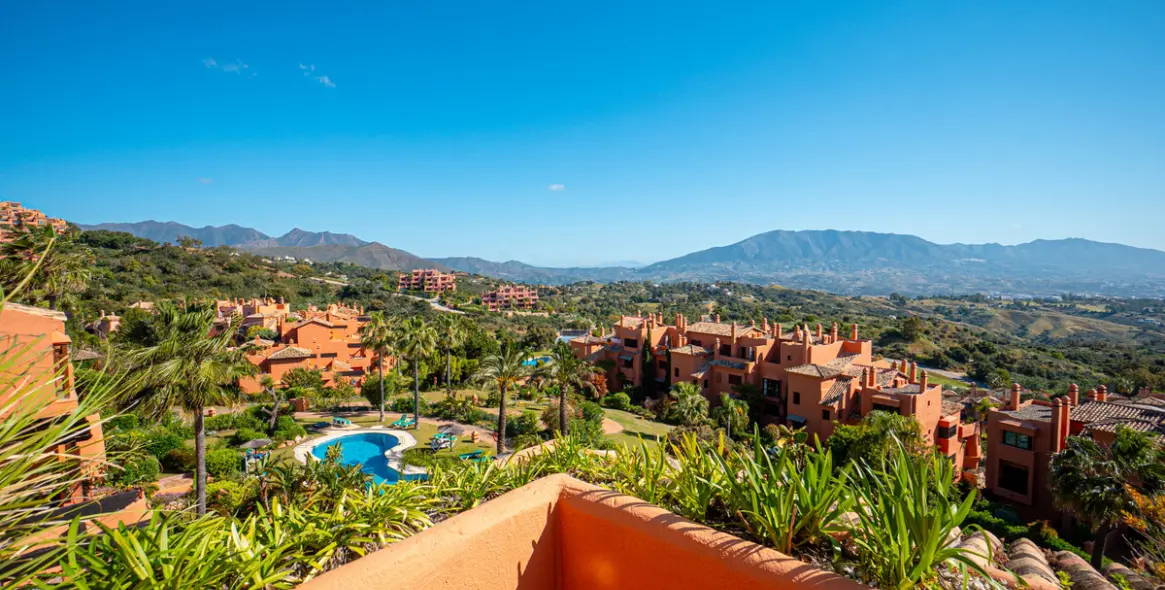 Продажа двухуровневого пентхауса в Marbella 33