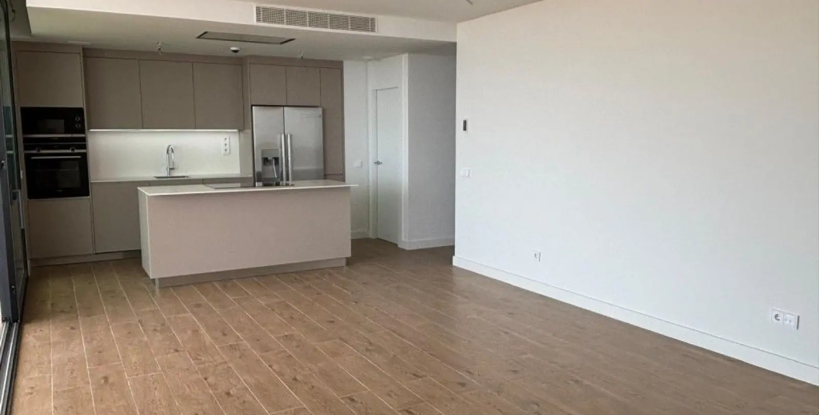 Sale of middle floor apartment in Fuengirola 15
